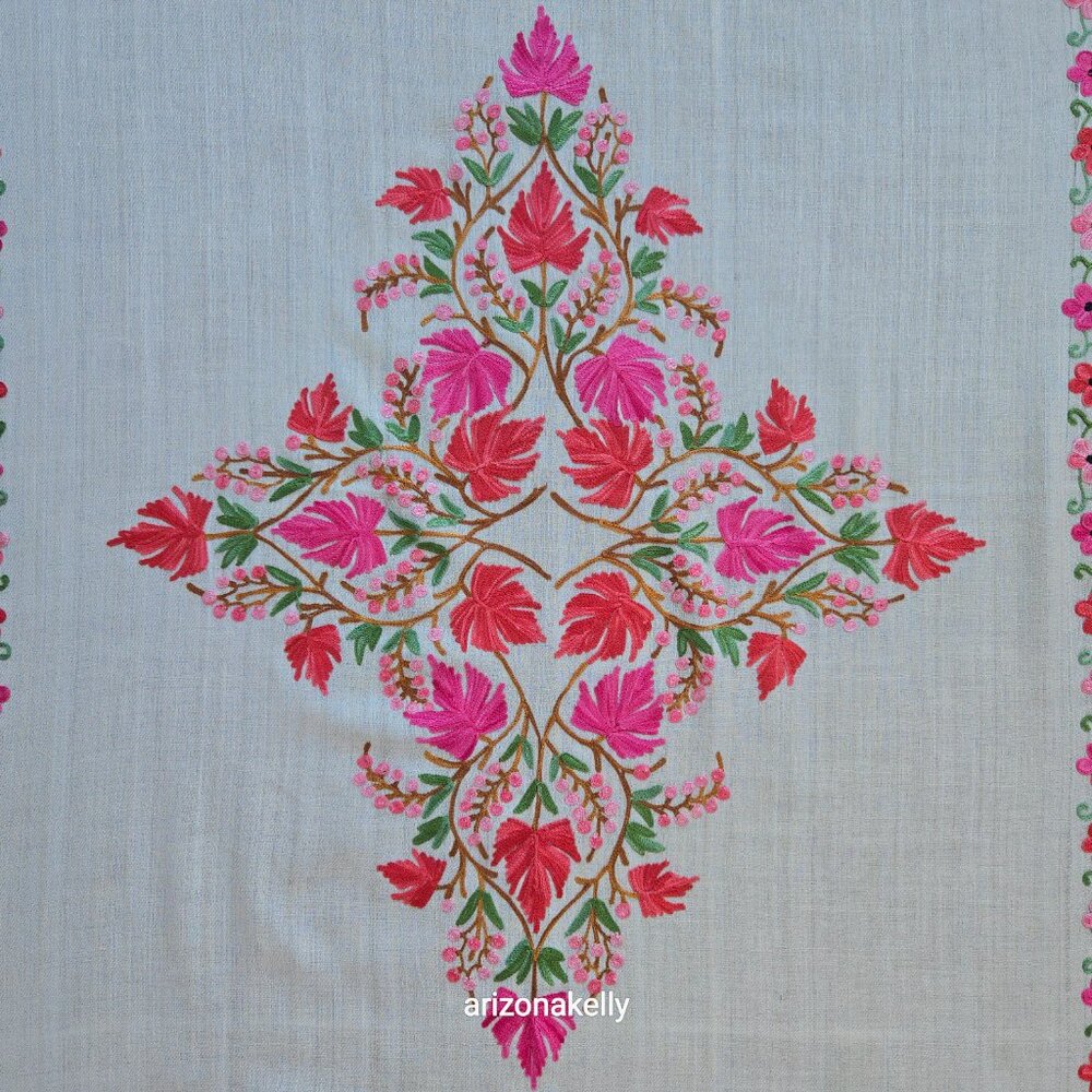 Wool Scarf with Chain Stitch Embroidery Shawl Wrap Floral - Picture 4 of 15